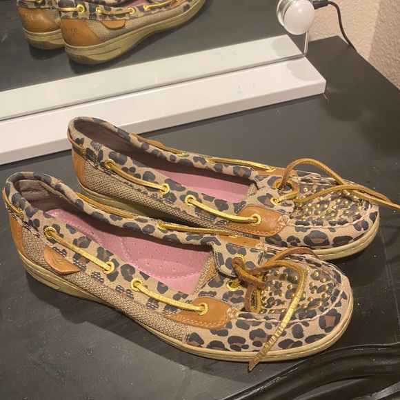 Leopard Sperrys - Picture 2 of 6